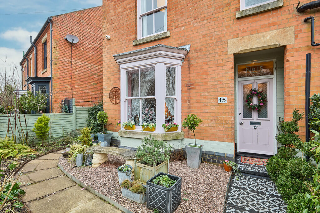 Edward Knight 202...