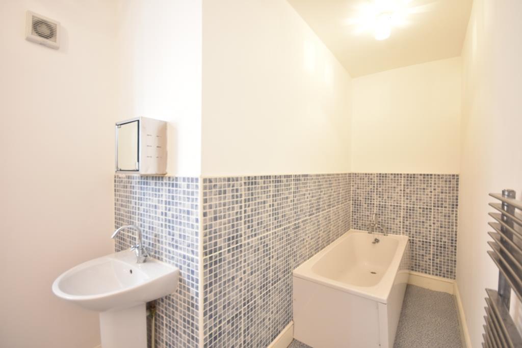 188b Heaton Rd new pics4