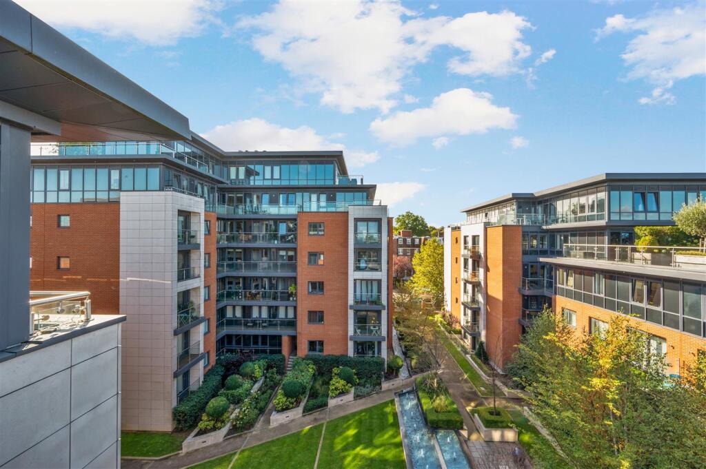 Devonshire House, Putney Hill, SW15