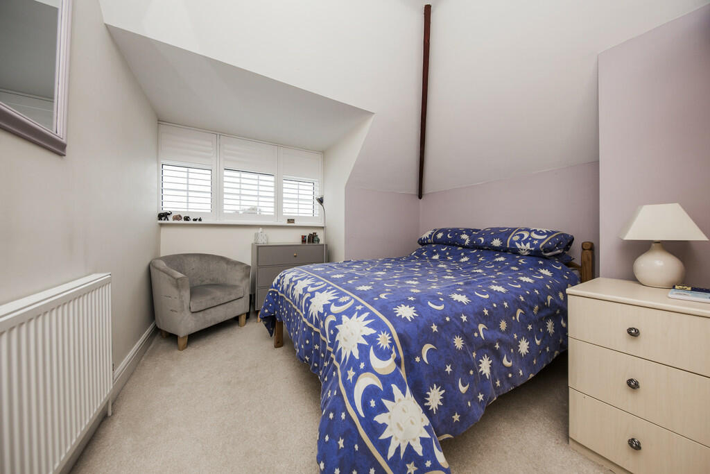 47 Bayham - bed 3