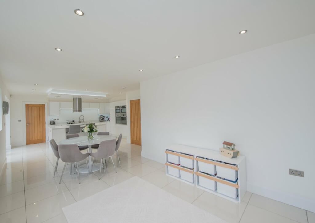 Kitchen/Family Room