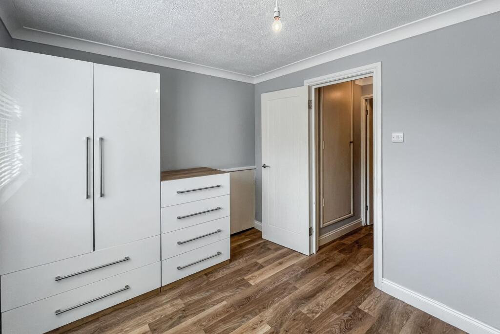 290 Brangwyn Crescent, Wimbledon, London, SW19 2UF