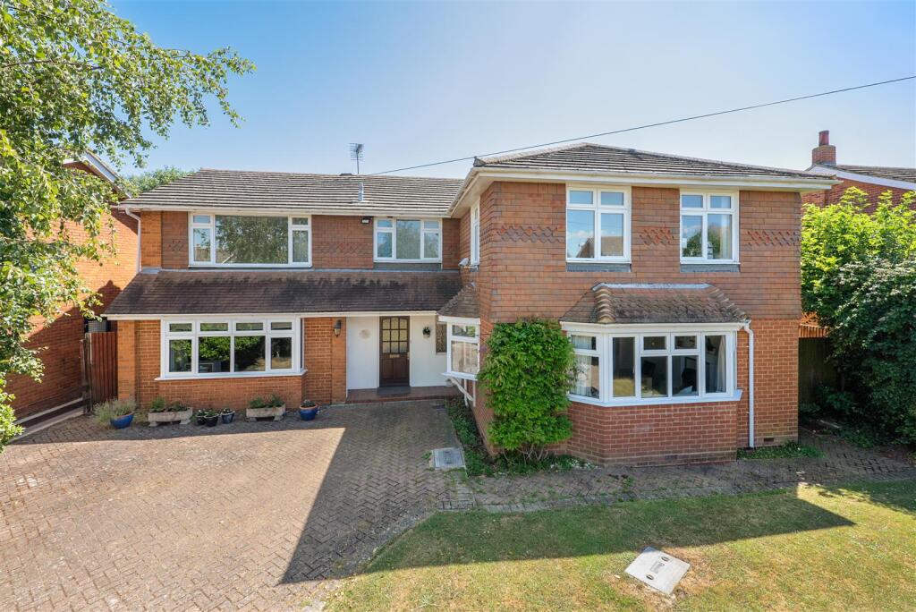 Meadow Drive, Chestfield, Whitstable