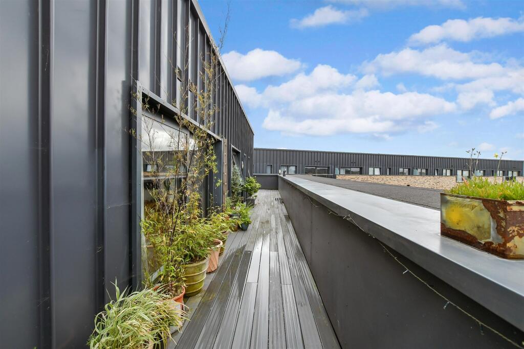 Balcony / Terrace
