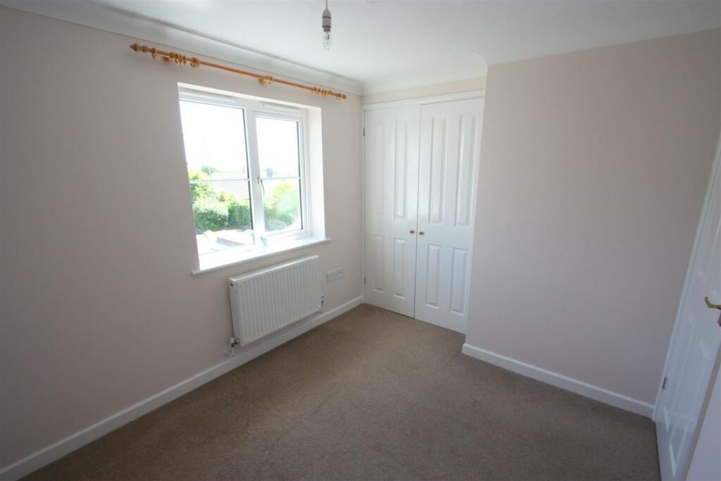 5 Grovewood Court Bedroom 2