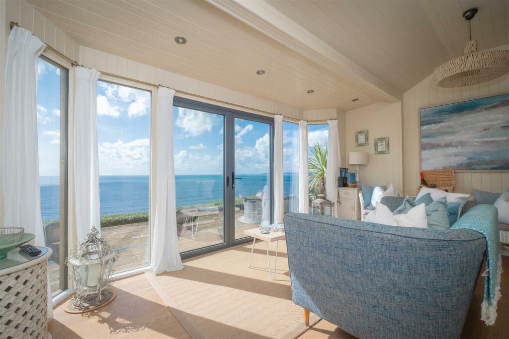 Parry_Infinity_Whitsands_Photos-7.jpg