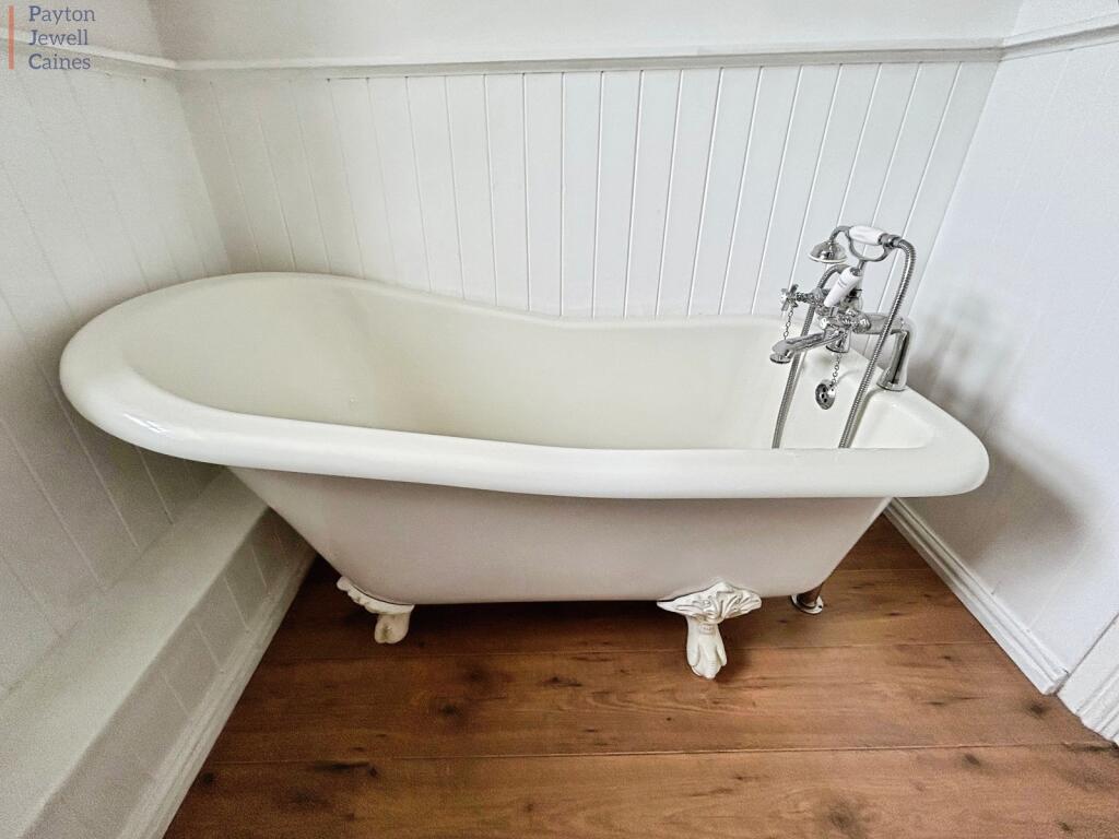 Family bathroom
