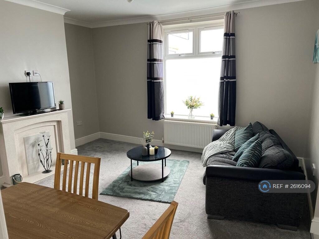 Communal Lounge 