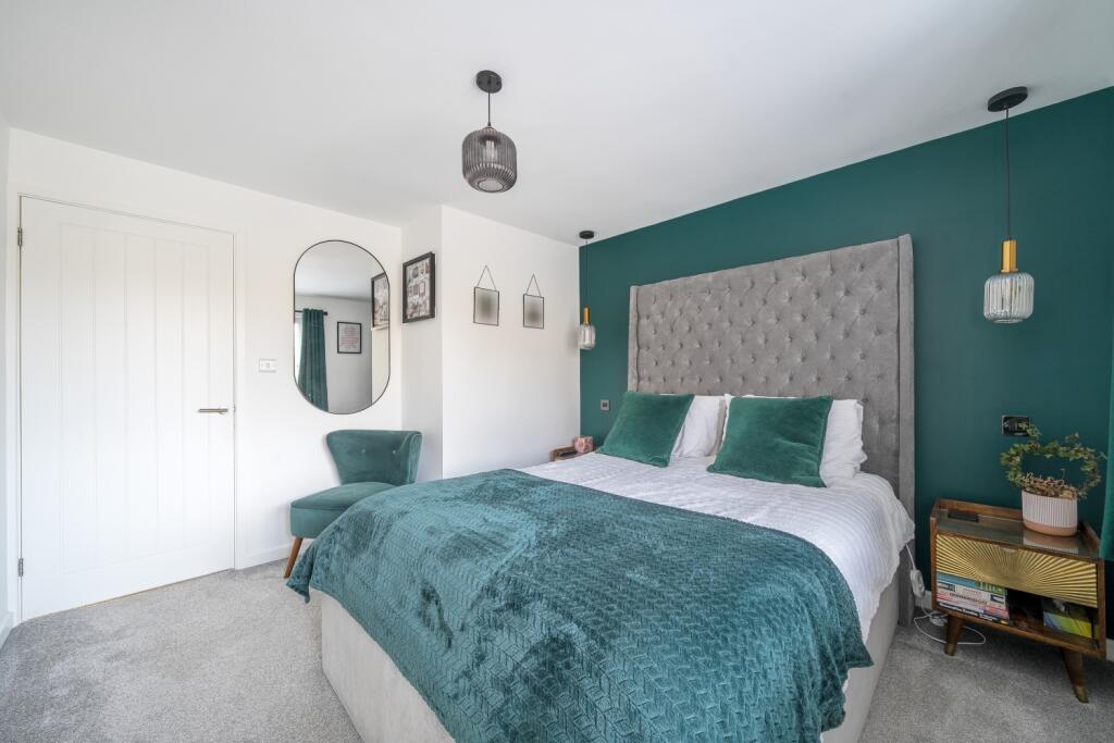 1389439-2-695d1c8ddb530