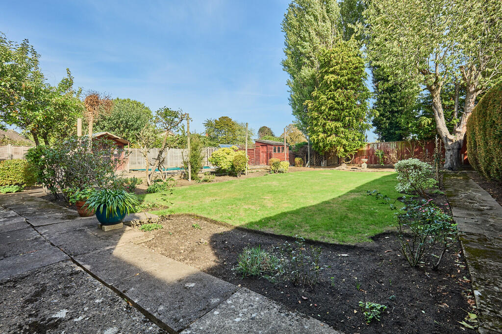 Edward Knight 202...