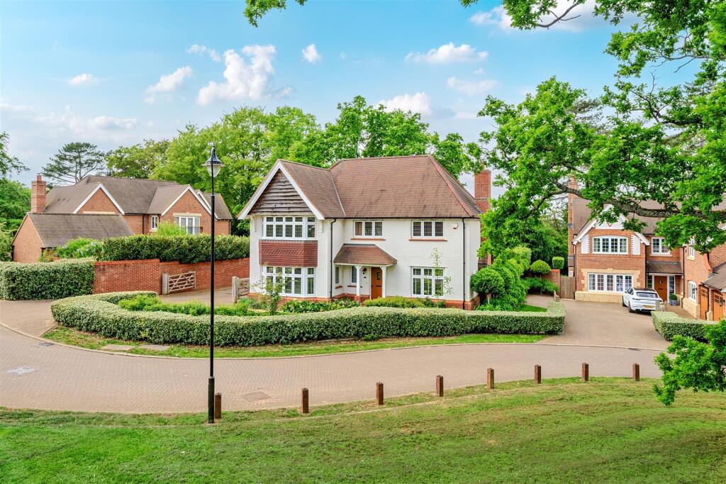 2 Sharpe Street, Towcester