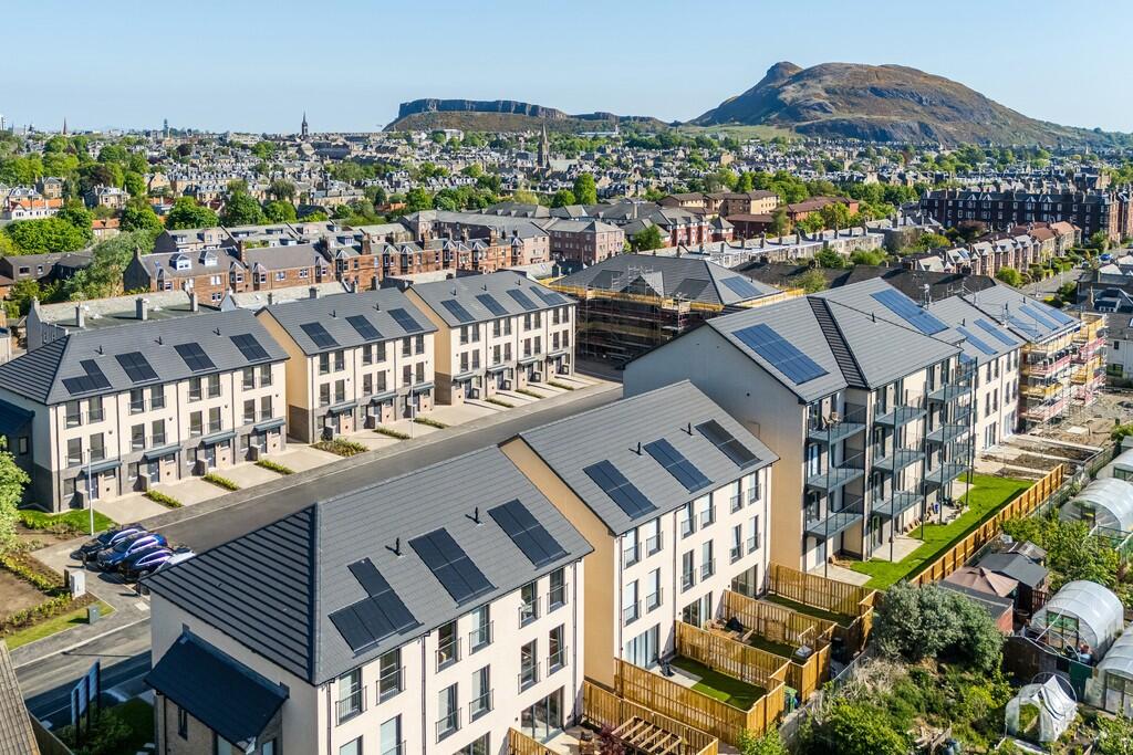 st crispin&#39;s court