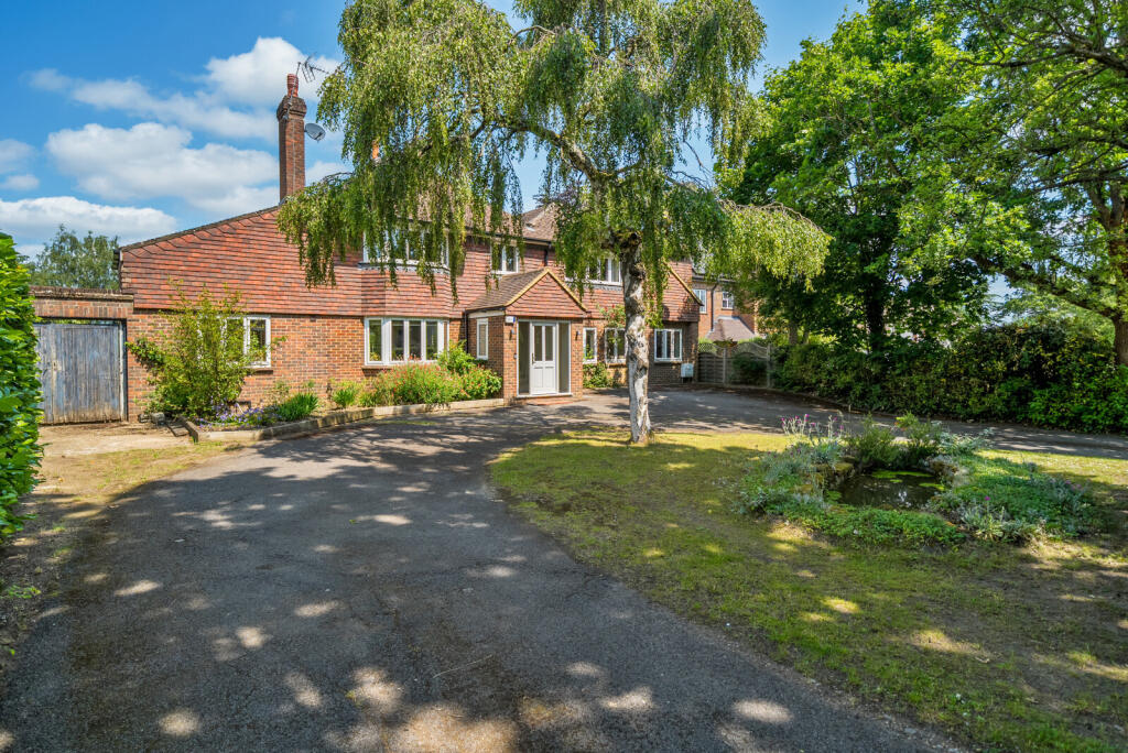 1310286-3-684c66f...