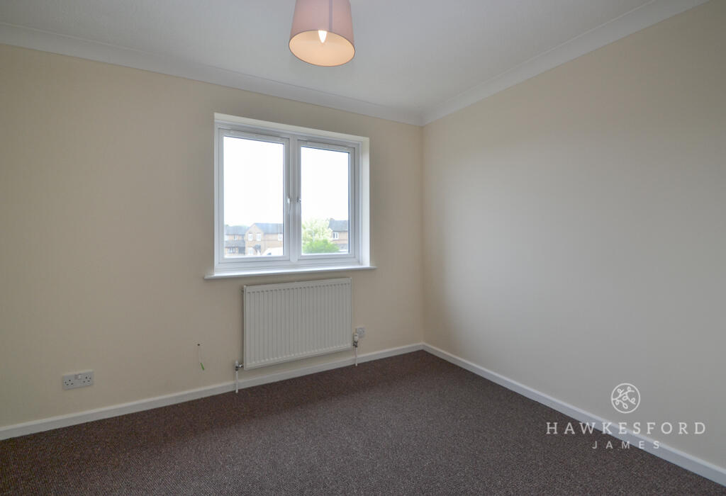 Pavilion Drive, Sittingbourne - Bedroom 1