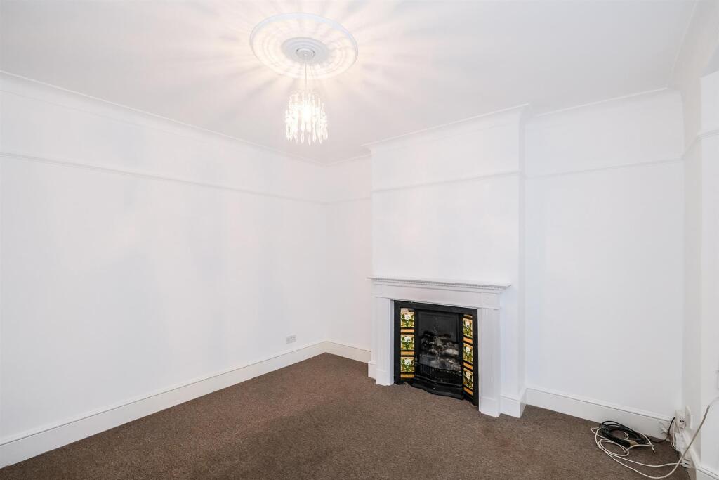68, Middleton Avenue-20_web.jpg