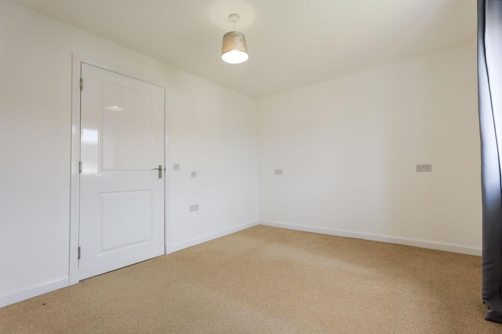 Bedroom 1 is Well-Proportioned