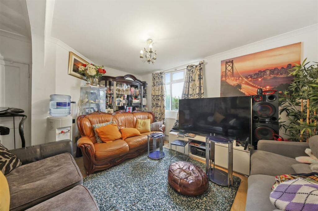4 North Circular Road - PsfLNSxsxxGCWZgrSyuF.jpg