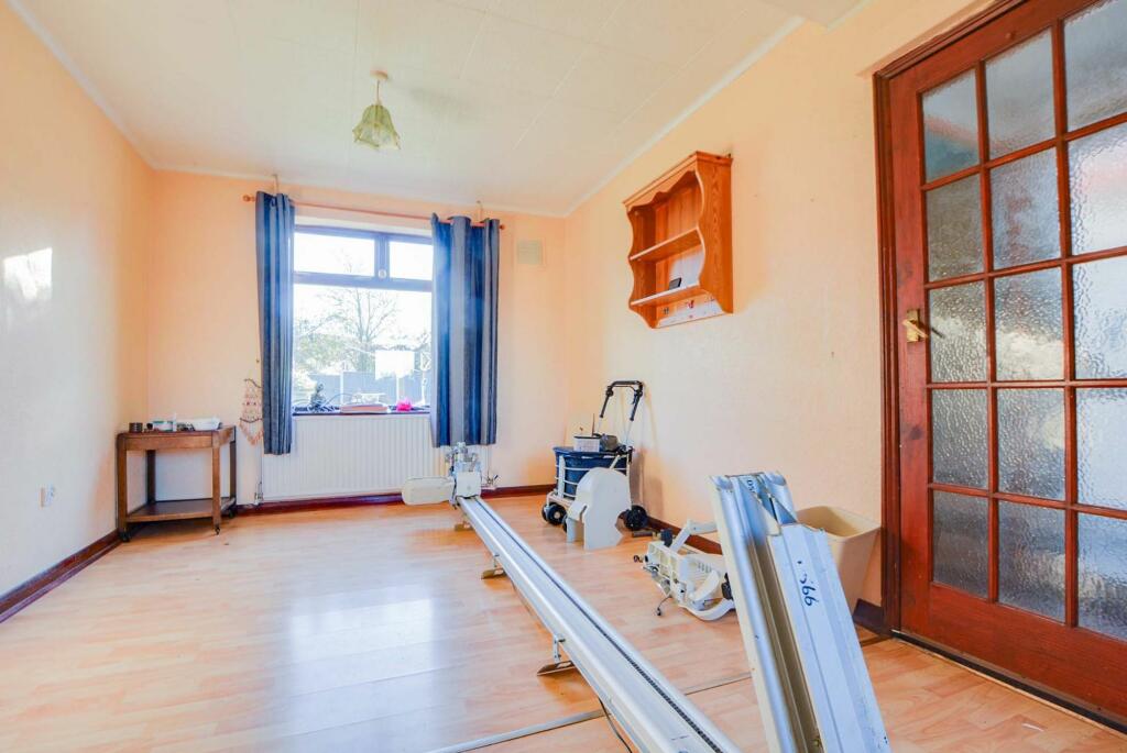 Fitted Dining Kitchen