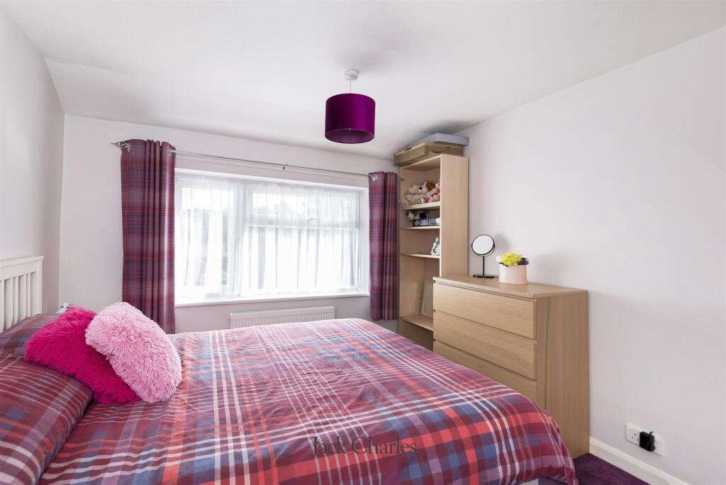 14 Fleming Way, TN10 4RU 011.jpg