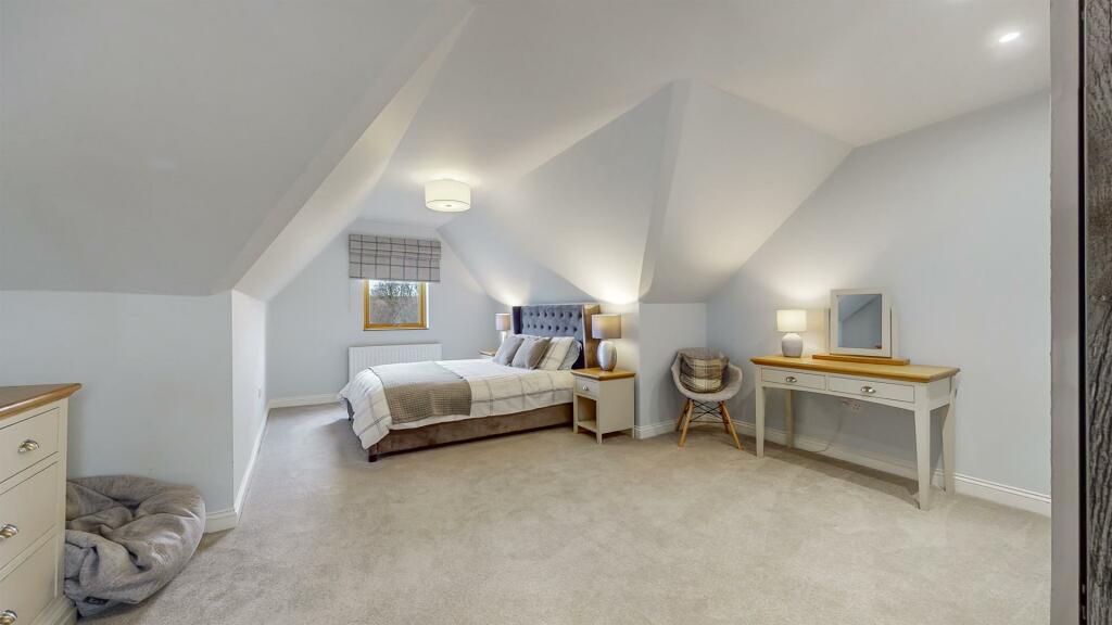 80-web-or-mls-4 Waterfall Meadows_125.jpg