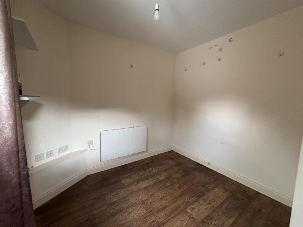 Bedroom 3.jpg