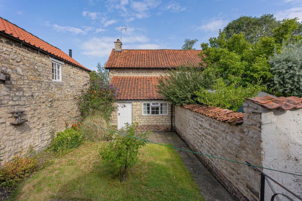 Swallows Cottage-11.jpg