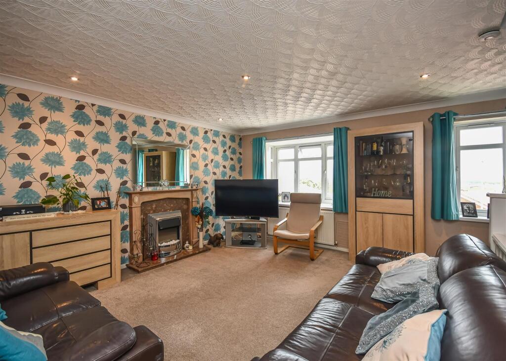 24 Strathern Drive-Living Room.jpg
