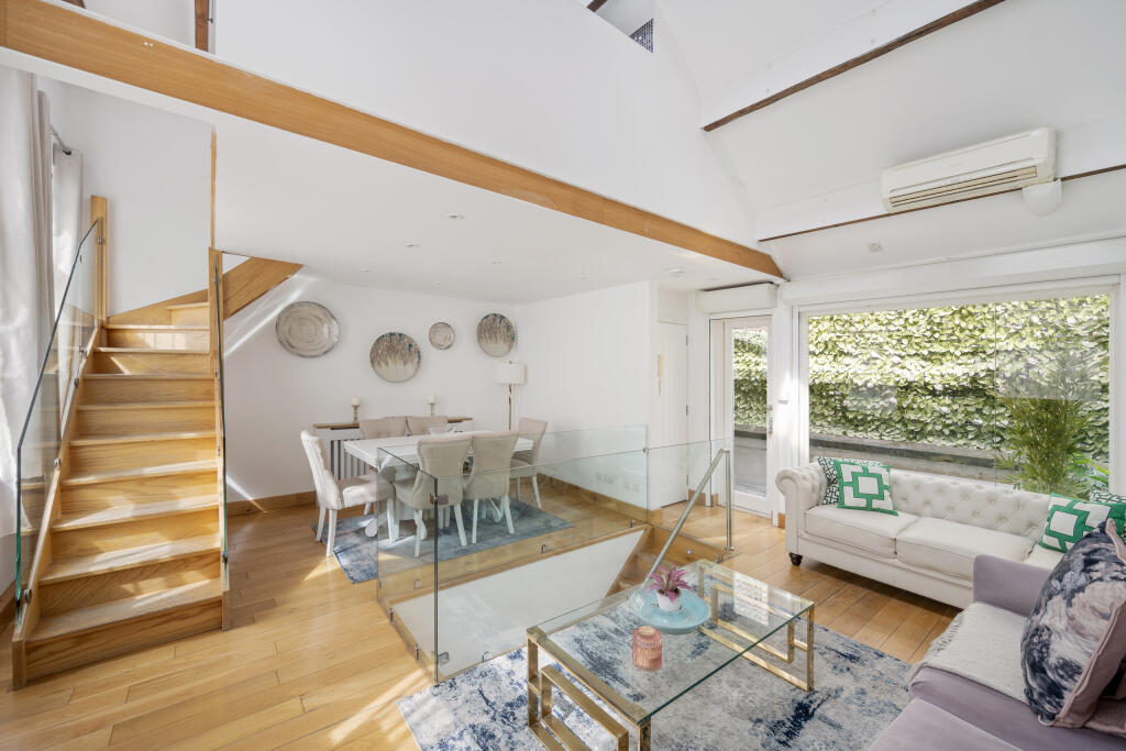 The Private Realtor-17 Ovington Mews-12_Lo