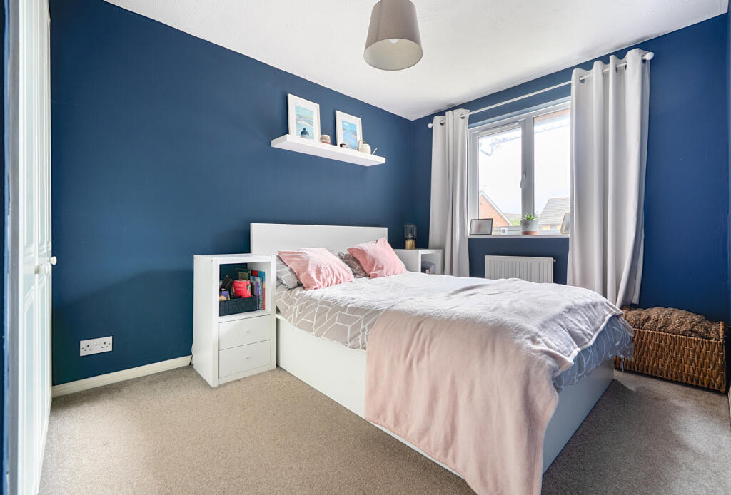 1346682-22-68b718...