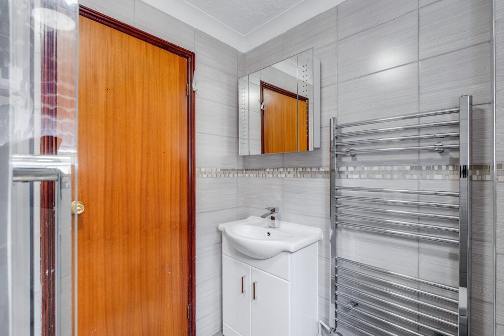 76 Cardigan Road, Bournemouth BH9 1BG