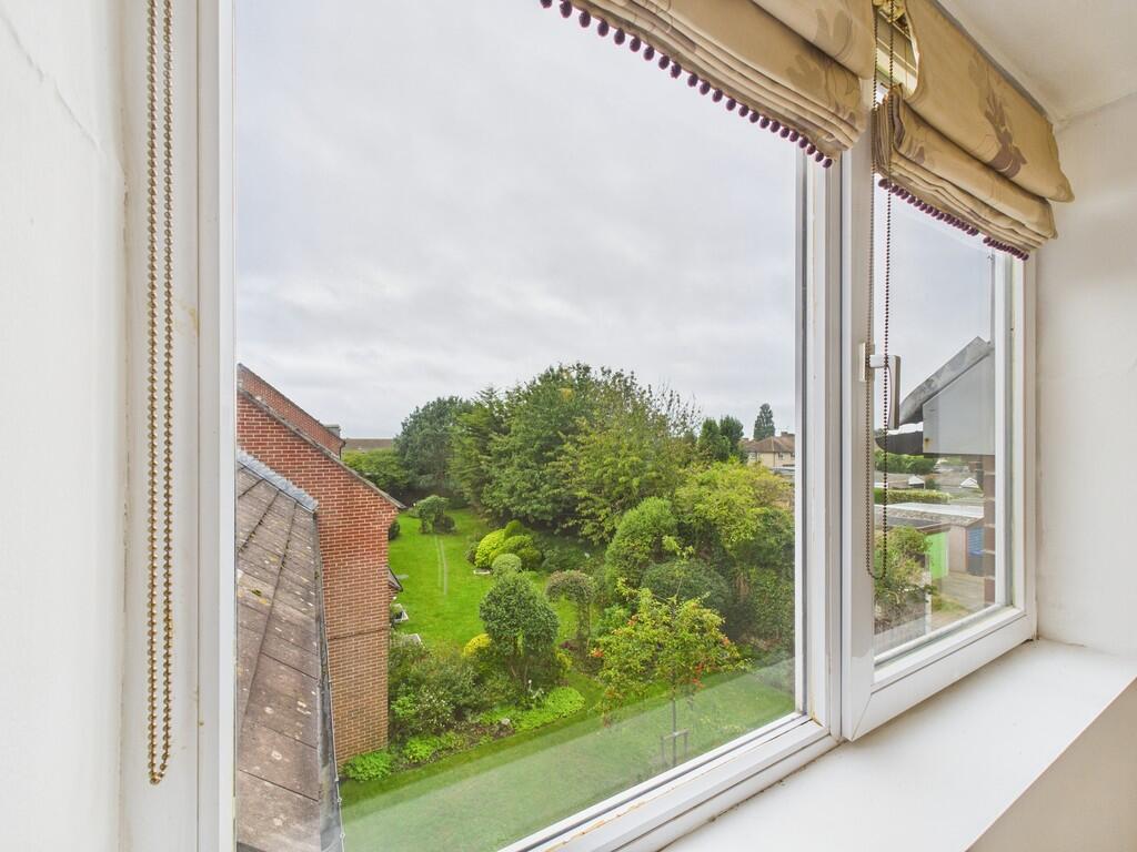 CAM03519G0-PR0376...