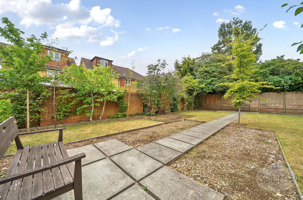 5e4785b3-bf56-413...