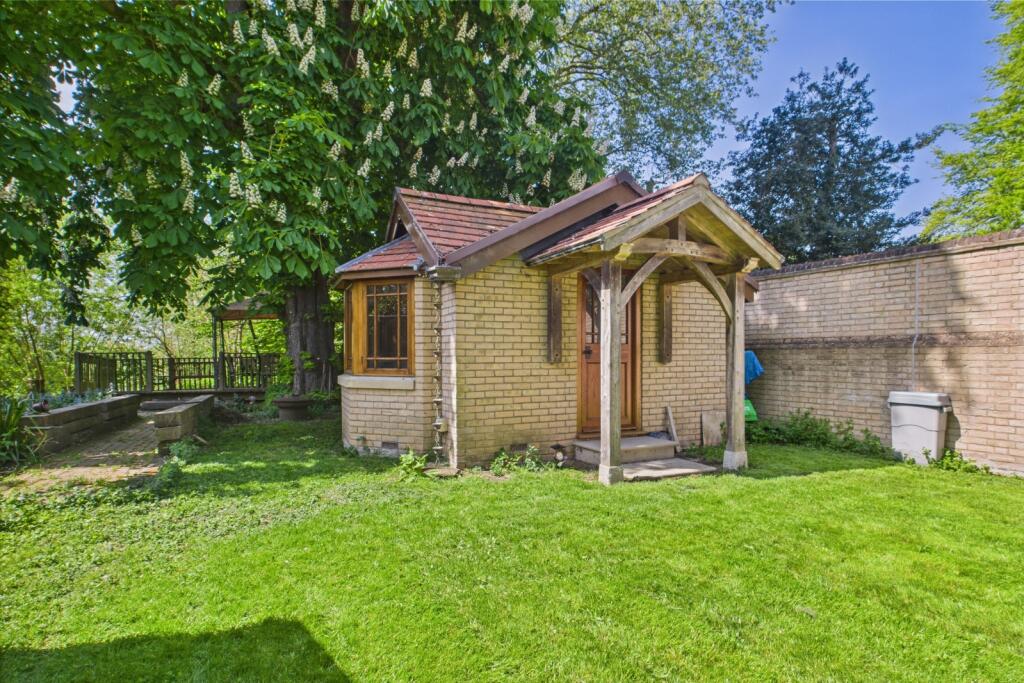 Summer House