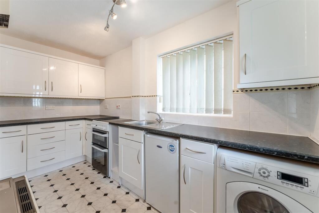 12 The Glebe Wrington_-4.jpg