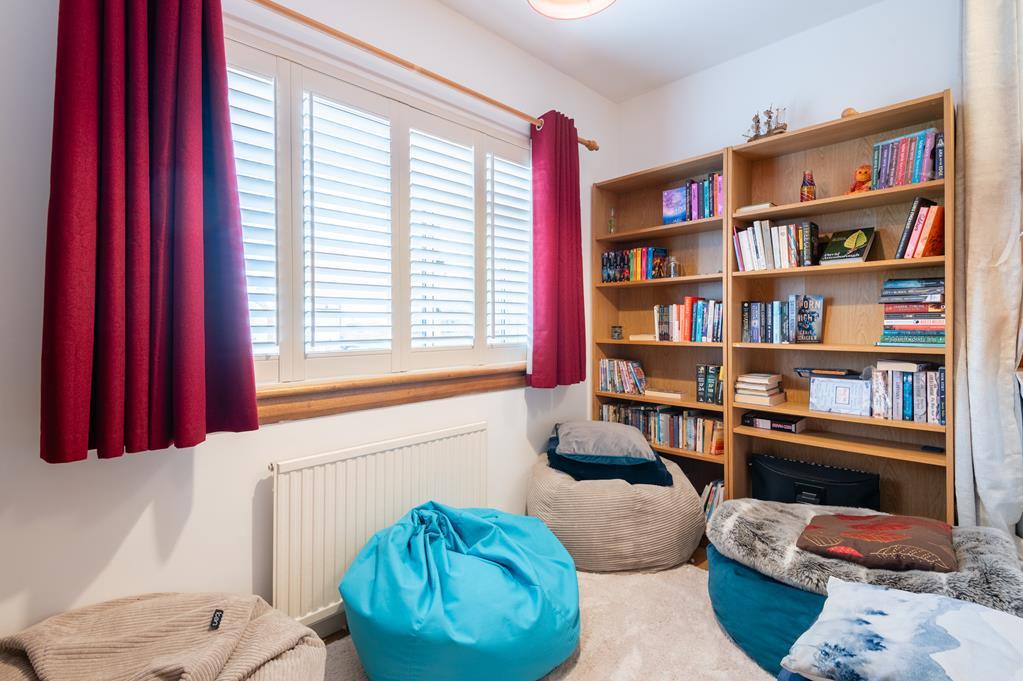 HOME OFFICE AREA