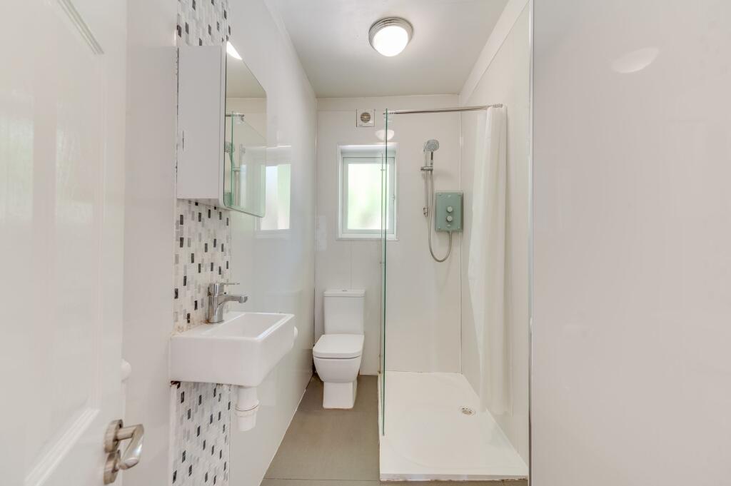 BEDROOMS AND BATHROOMS