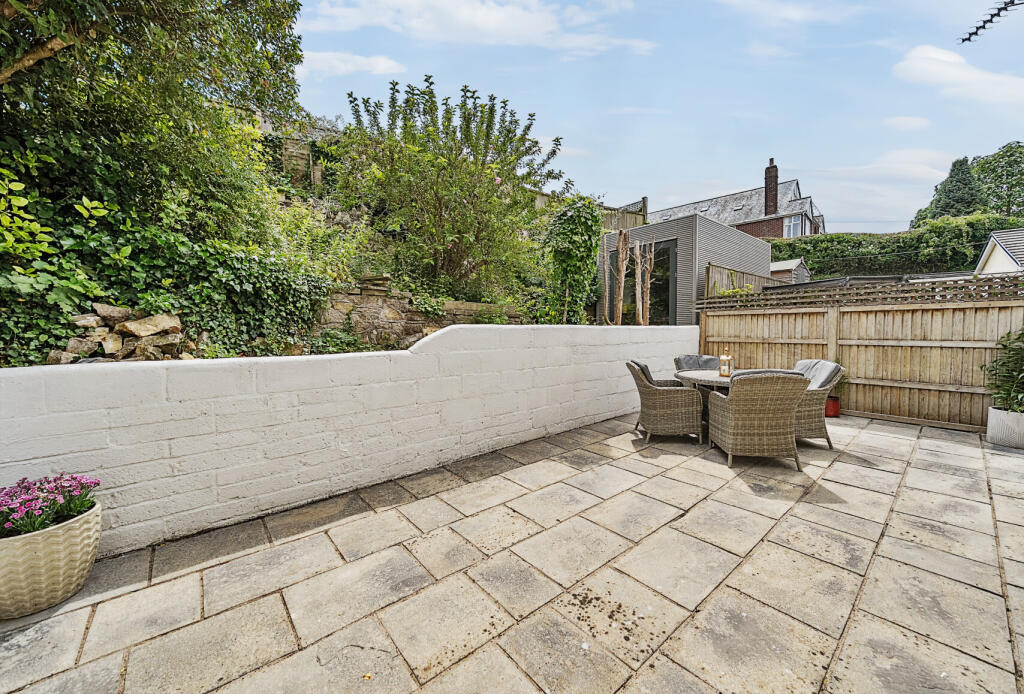 1306226-2-6846ebf...