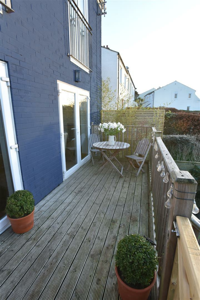 Sun Deck