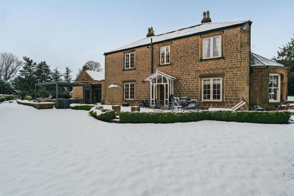 Exterior and Gardens