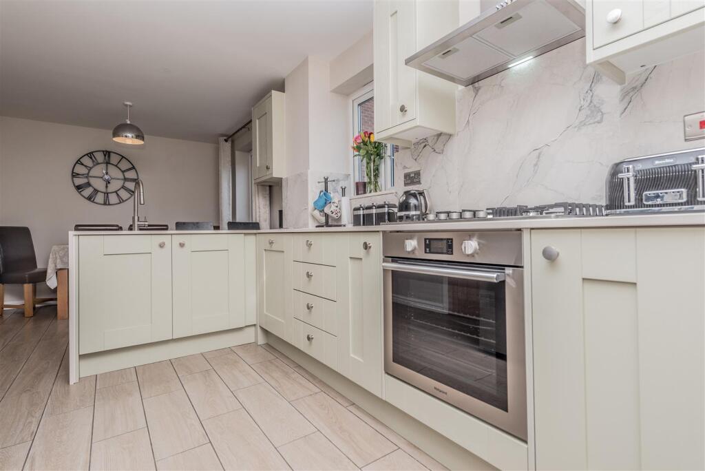 Fitted Dining Kitchen: