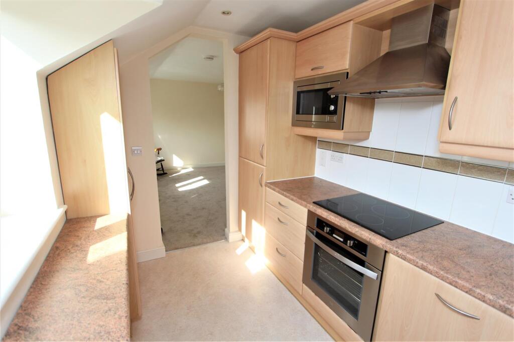 IMG_7803 - Kitchen.jpg