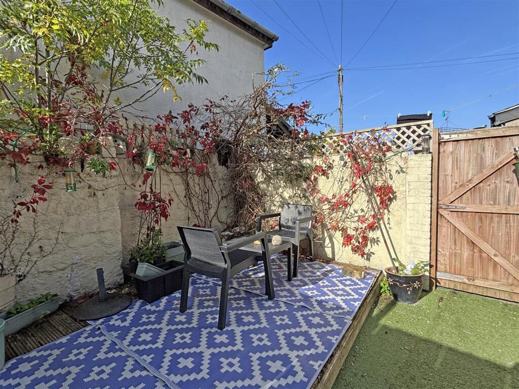 Garden.JPG