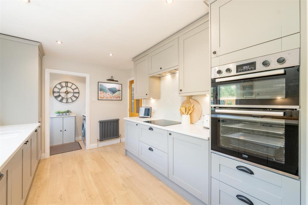 4_deanfield_bank-08.jpg