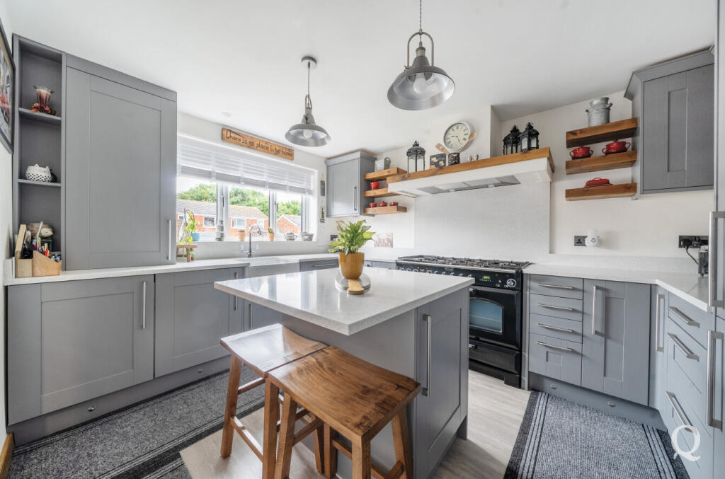 2310b04e-98c4-448...