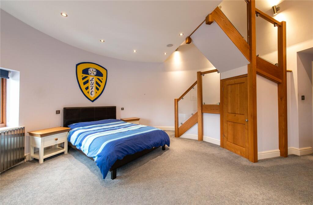 Roundel Bedroom