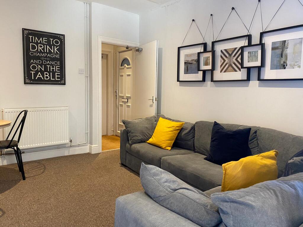 c047b3a7-ee82-4a72-a7b7-6f5414c604bf (1).jpg