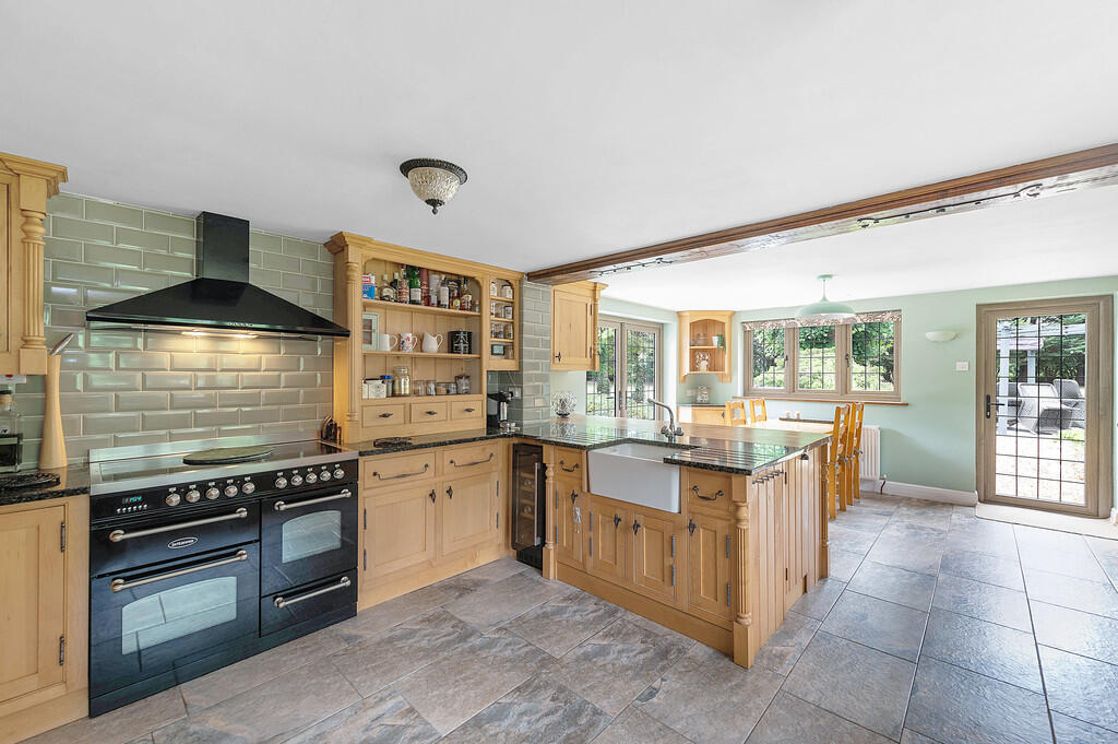 Stanton Manor ph2...