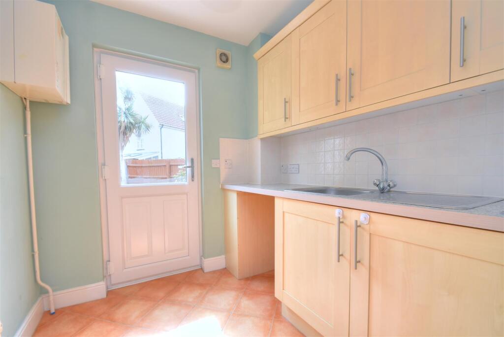 Utility Room.jpg