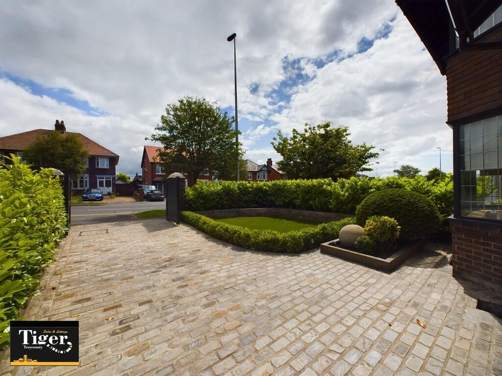 CAM03440G0-PR0065...