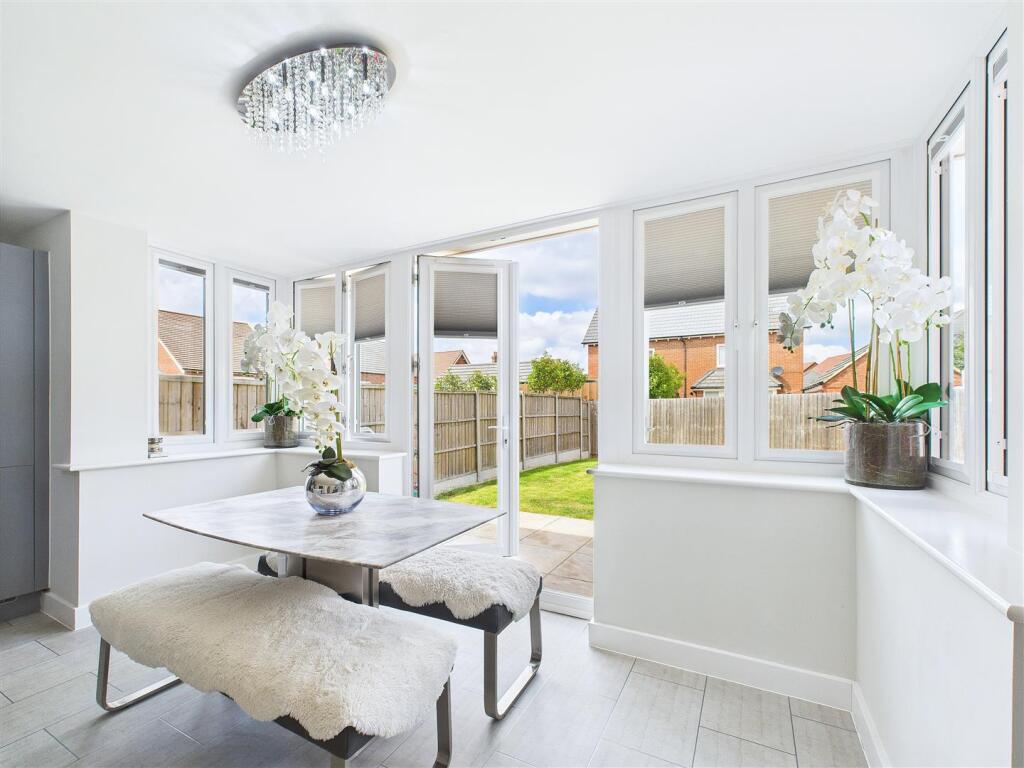 Winfield Way, Blackfordby (13).jpg